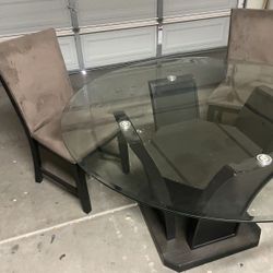 Round glass dining room table + 4 chairs CHEAP