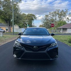 Toyota Camry 2018 