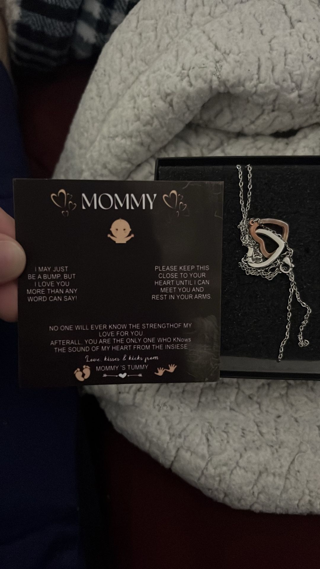 Pregnant mommy necklace
