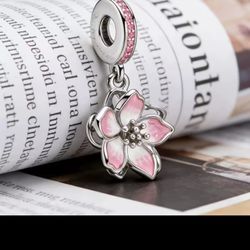 Pandora Pink Flower 🌸 Charm