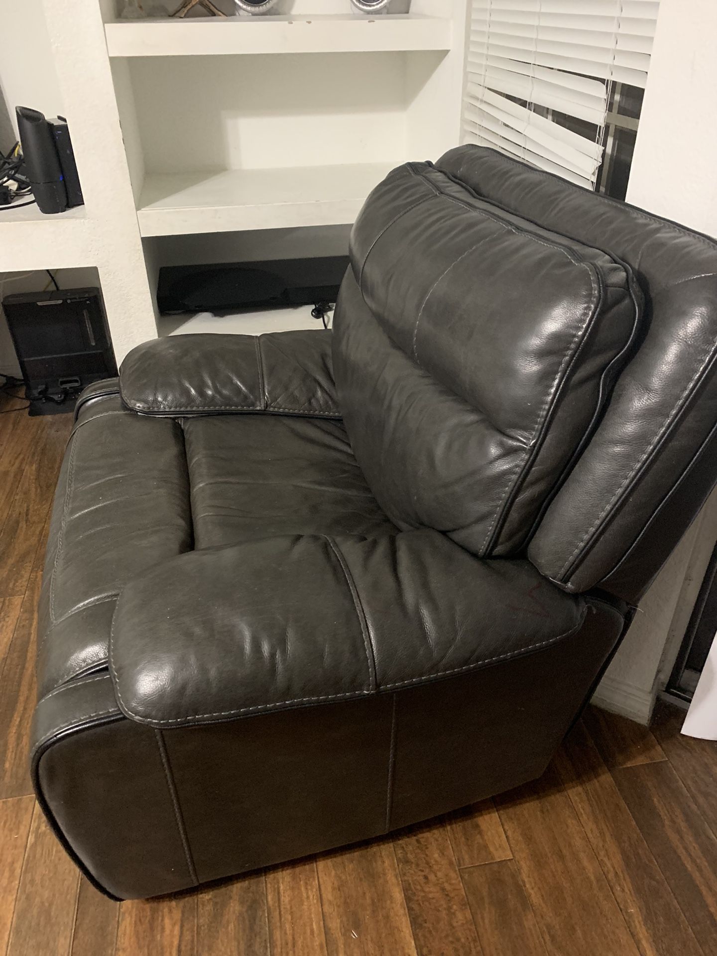 Large Recliner