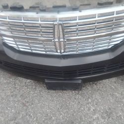 2007-2014 Lincoln Navigator Front Bumper With All The Accessories Oem.