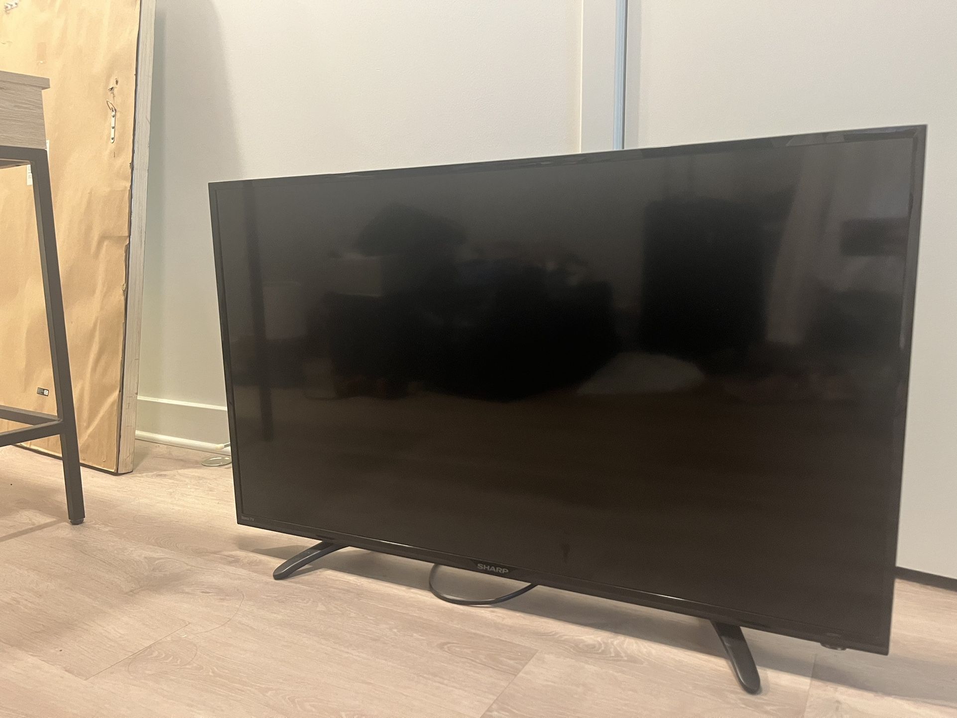 Sharp 40” TV