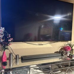 86 Inch LG Brand Smart Tv $300 READ Description 
