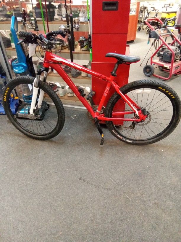 Giant Mountain Bike