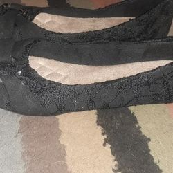 Shoes/ Flats