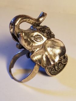 Elephant Ring! $10 OBO!