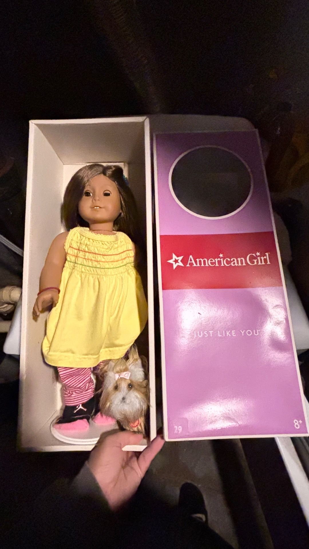 AMERICAN GIRL DOLL