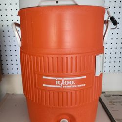 5 Gallon Igloo Cooler 