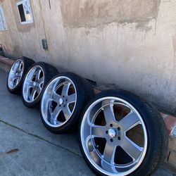 22” US Mags Staggered 5x5 Obs & C10 Wheels