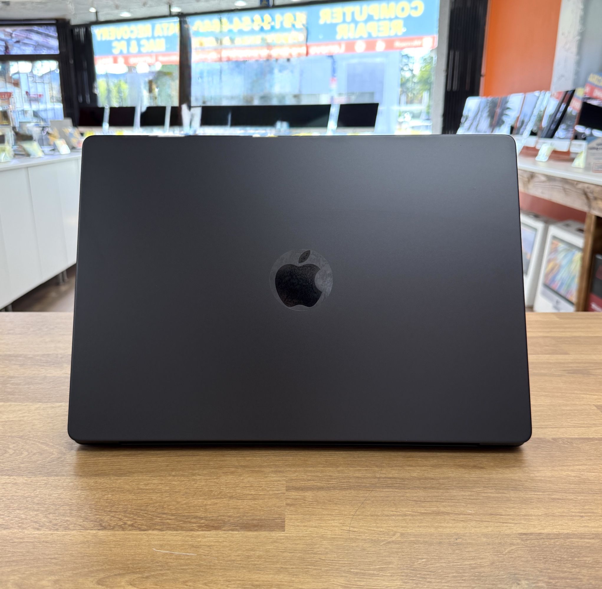 美品 MacBook pro M3MAX 1TB 36GB Apple MacBook Pro 16