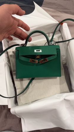 100% Authentic Hermès Mini Kelly Sellier 20 Vert Vertigo Epsom Palladium Hardware