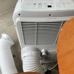 Insignia Portable Air Conditioner 