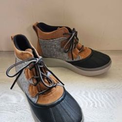 SOREL Out N About IV Classic Waterproof Womens Mid Boots 7.5 Worn Once CLEAN!!