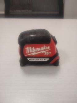 Tape measurer
