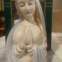 Vintage 1950s -1960s Virgin Mary Planter 