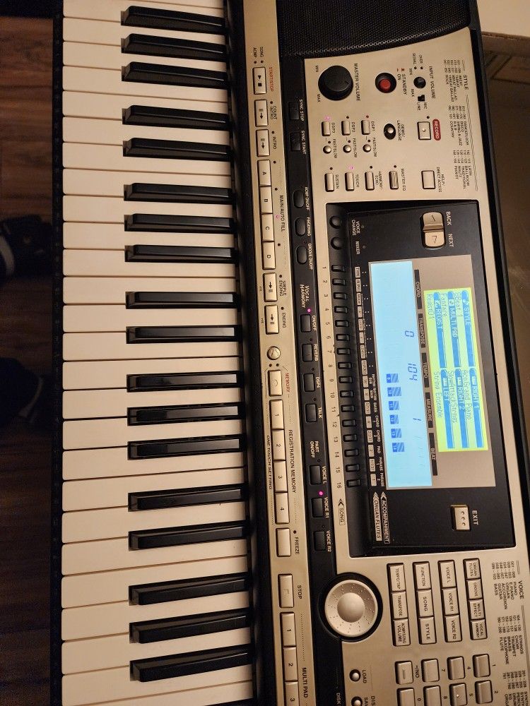Yamaha Psr 740