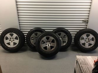 2011 Jeep Wrangler JK OEM Wheels & Tires – Set of 5