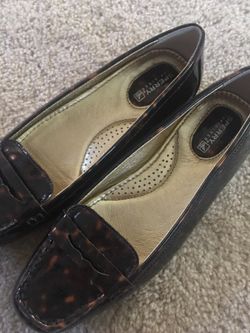 Tortoise Sperry Flats size 7 new