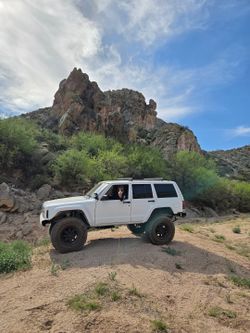 2000 Jeep Cherokee