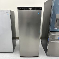 OPEN BOX-Prices START $259-Freezers-Up to 50% Off MSRP