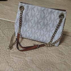 Authentic Michael Kors Hand Bag 