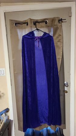 Hooded velvet cape
