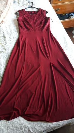 Long dress/brand new With tags/size 10