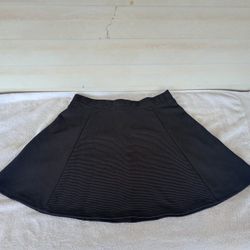 Divided by H&M Womens A-Line Flare Skirt Size L Black Stretch Back Zip NWT