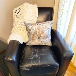 Distressed Leather Recliner 