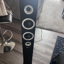 Vivitar Bluetooth Speaker 🔊