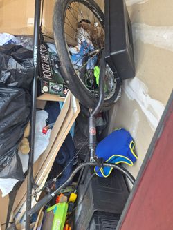 Storage unit left by the ex
