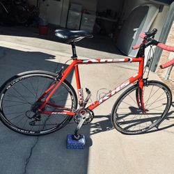 Road Bikes KHS 606i Size XL