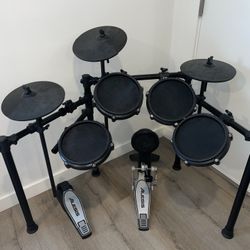 Alesis Nitro Mesh Electric Drumset