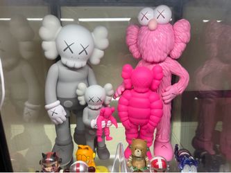 Kaws Family set