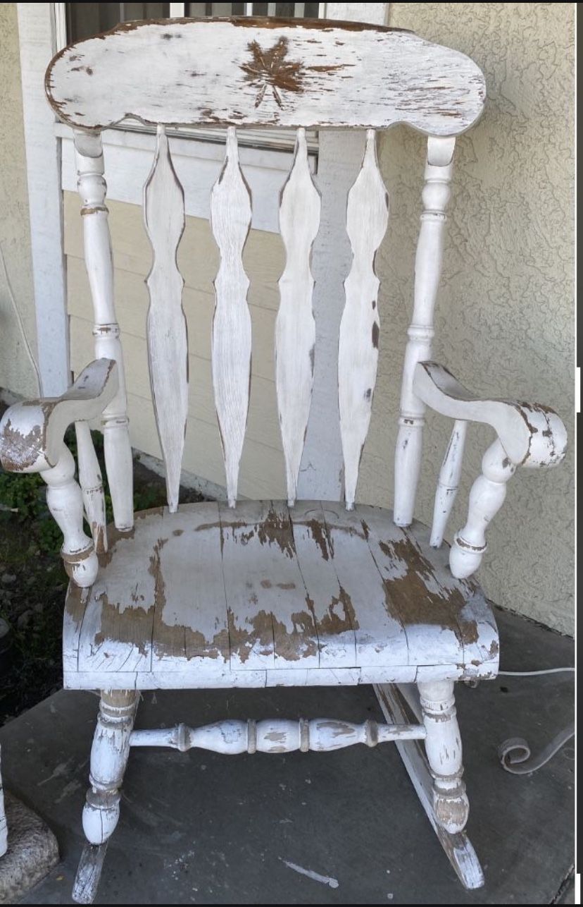 Porch Rocking Chair 