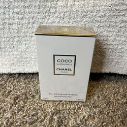 Coco Chanel Mademoiselle