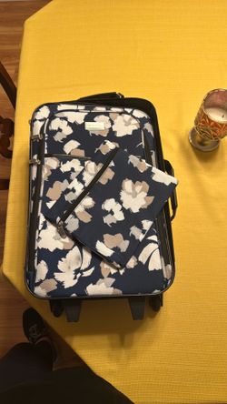 Protocol Carryon Rolling Bag and accessory pouch