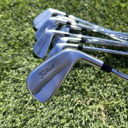 Titleist T250 Irons (4 through gap)