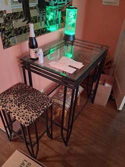 Bar Table An Chairs