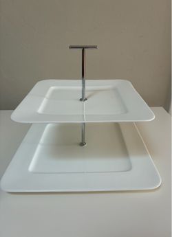 Two tier cake dessert stand