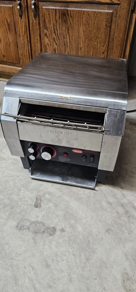 Hatco Commercial Toaster. MODEL TQ-400