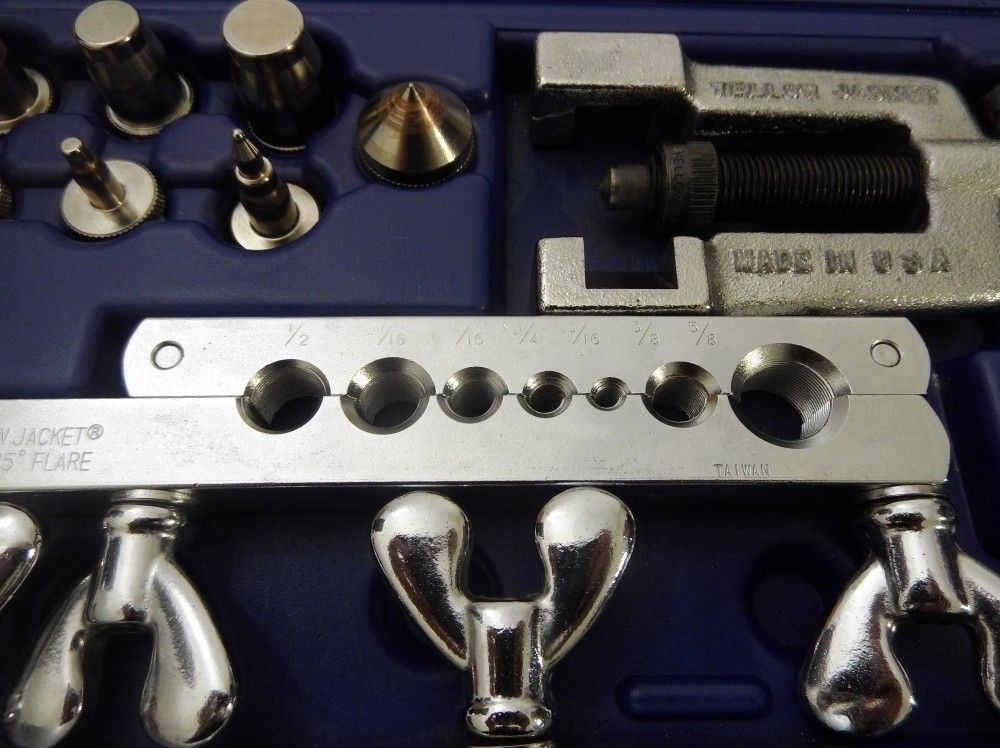 Yellow Jacket 60440 Swaging & Flaring Tool Kit for Sale in Federal Way