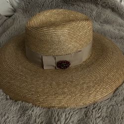 GUCCI CRYSTAL EMBELLISHED WIDE BRIM STRAW HAT - WHITE IN BEIGE