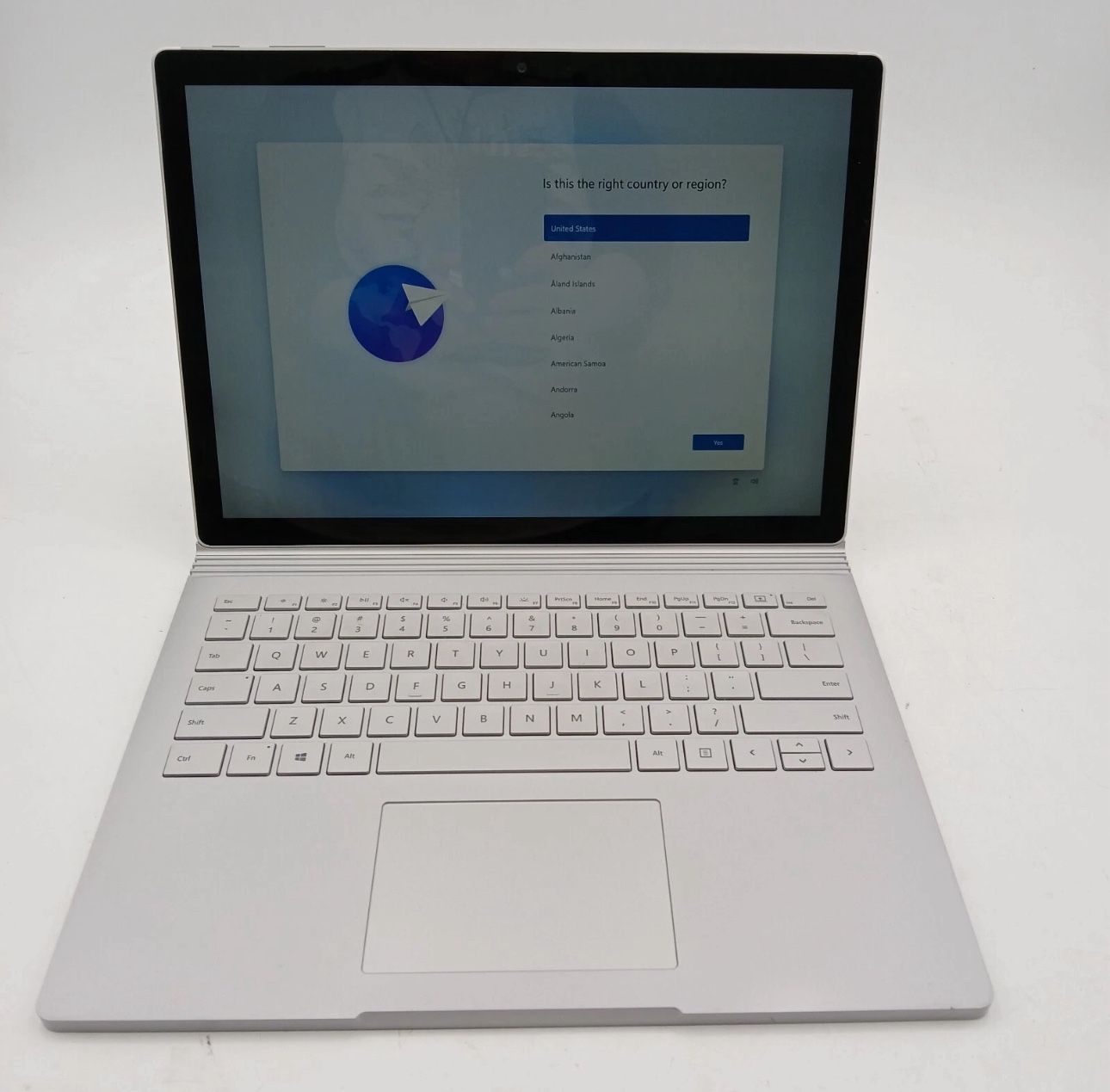 Microsoft Surface Book 2 Intel Core i5-7300U 8GB RAM 256GB SSD W10P Used