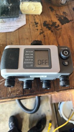 B-Hyve Hose Faucet Timer Controller
