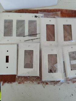 Assorted wall plates