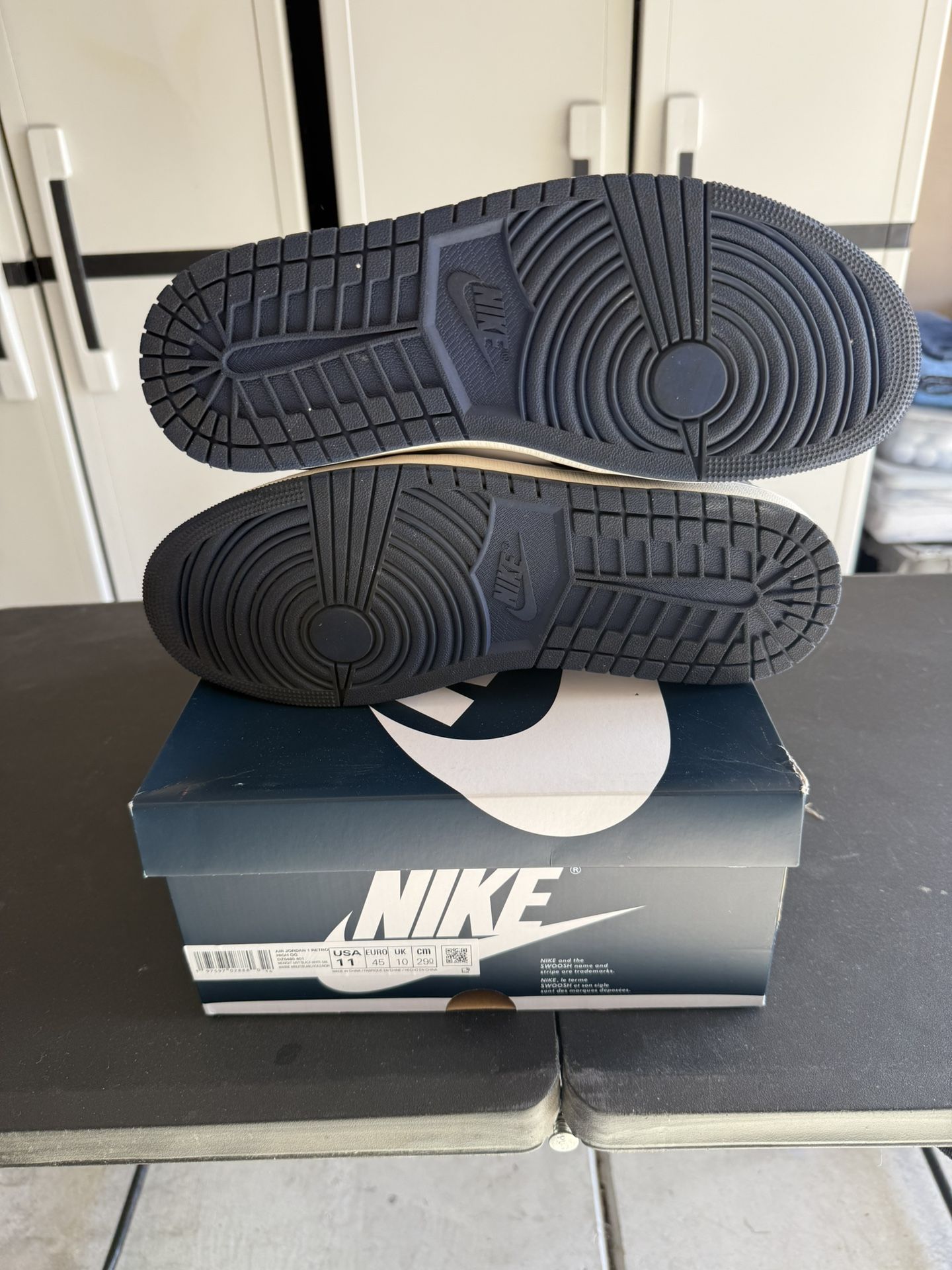 Size 11 Jordan 1 Navy/white High