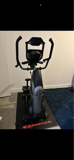 Bowflex Max Trainer M8 – Like New, Low Hours