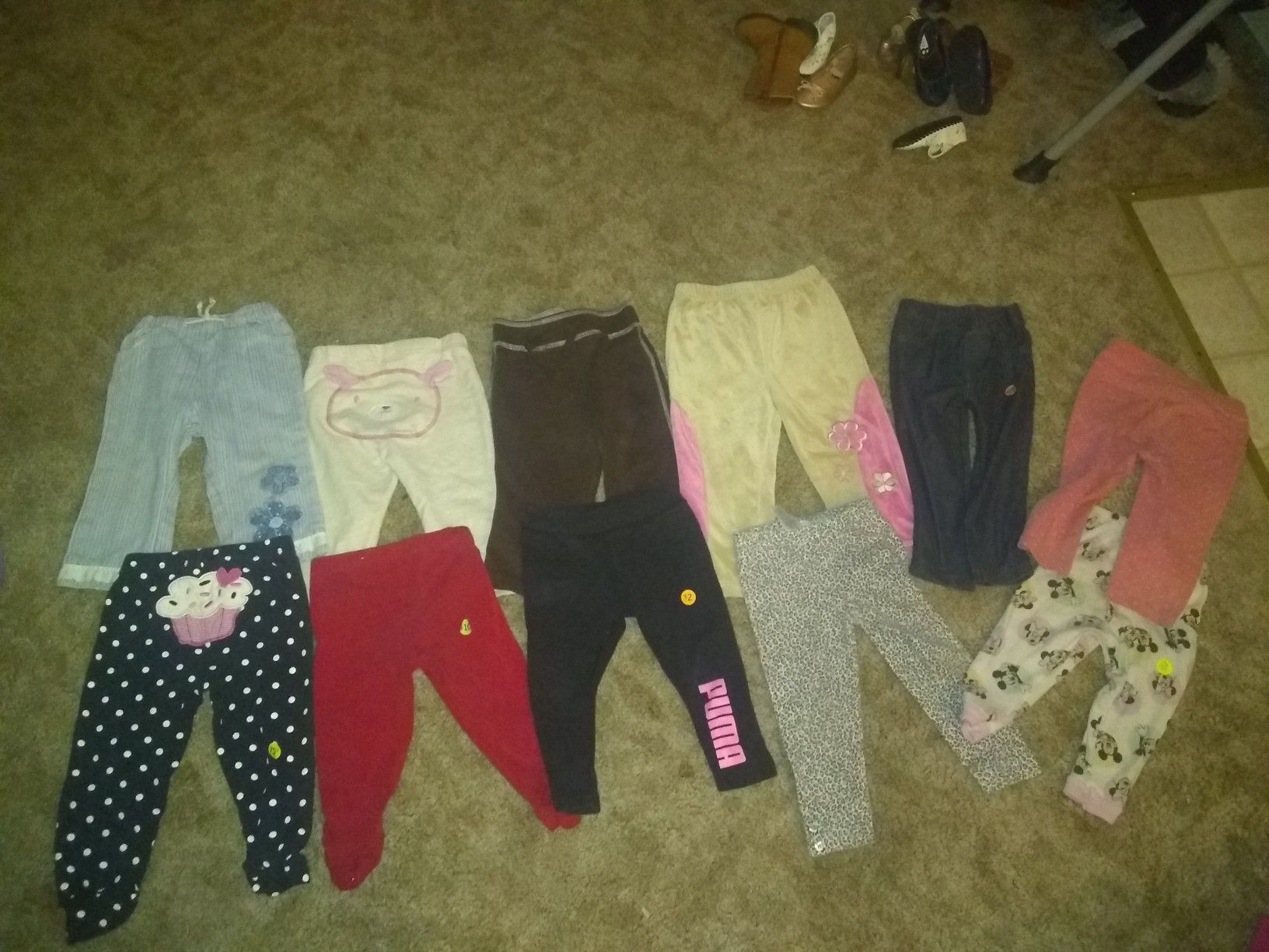 Girl clothes (toddler)